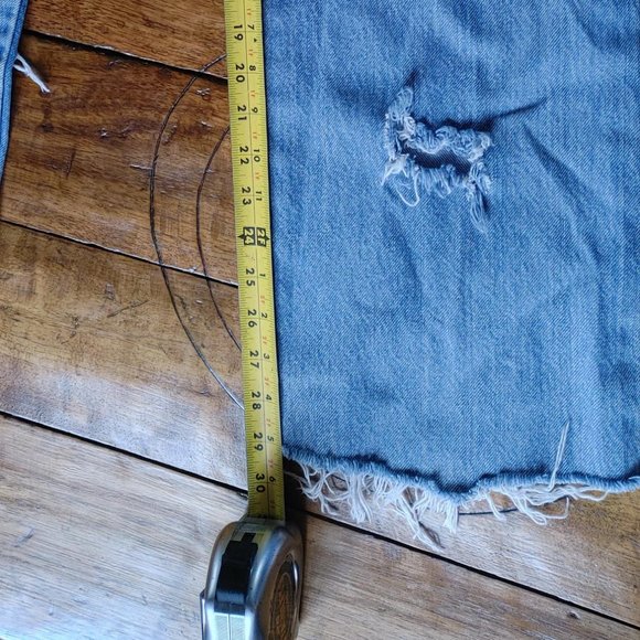 Express Distressed Jeans Womens size 13/14 L Low rise Boot Cut RIpped raw hem - Picture 6 of 6